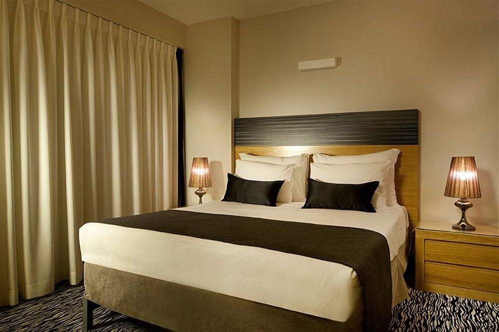 Hotel Roxon Urban Ramat Gan Extérieur photo